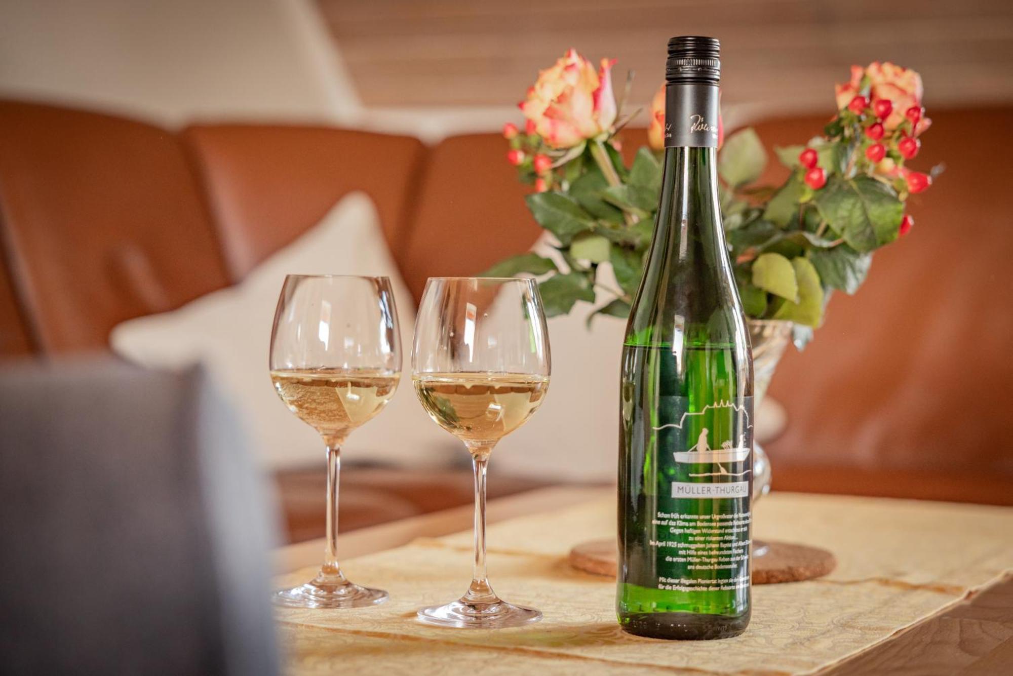 Gaestehaus Zum Landesteg Именстад ам Бодензе Екстериор снимка